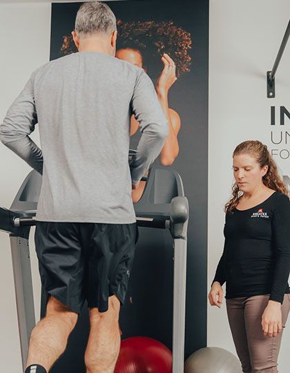 Rejoignez-nous pour une carrière enrichissante et durable chez Kinatex Sports Physio, Québec et Ontario.