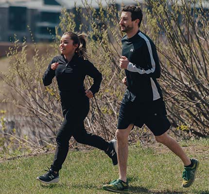 Améliorez vos performances sportives chez Kinatex Sports Physio, Québec et Ontario.