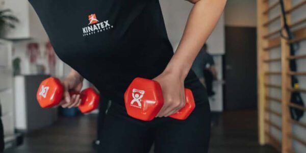 Ménopause : gain de poids, perte de masse musculaire et douleurs articulaires, que faire avec Kinatex Sports Physio, Québec et Ontario